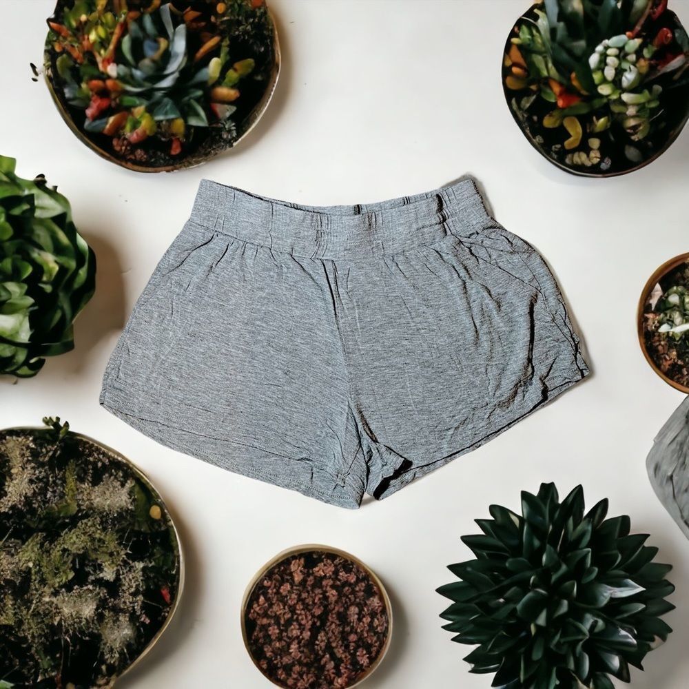 NWT Wool + Pepper Co. Heather Grey Lounge Shorts - Small